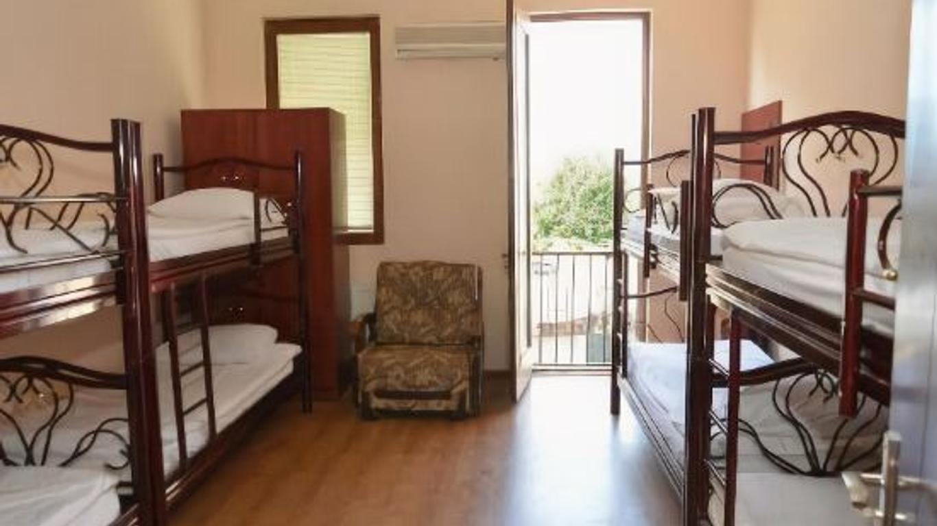 Starhostel
