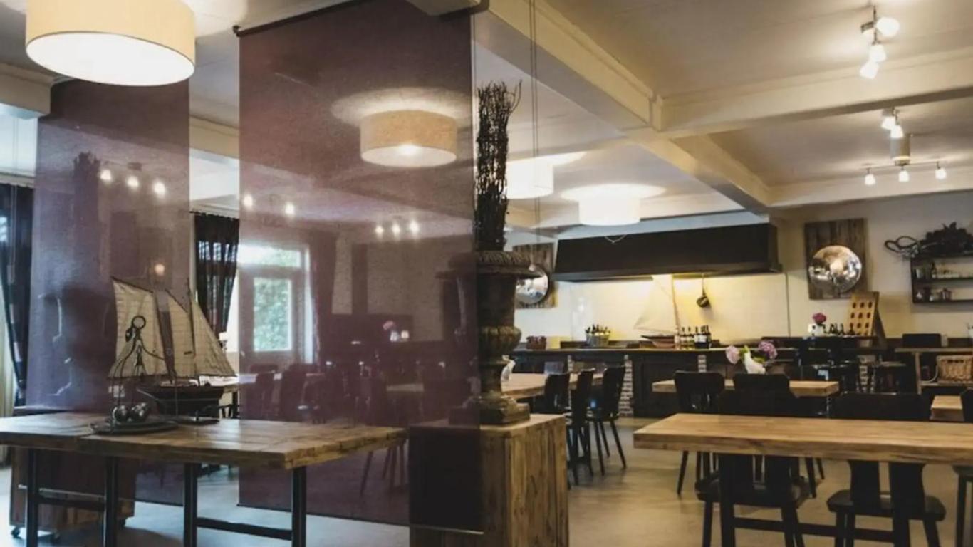 Bar-Bistro-Hotel Dok