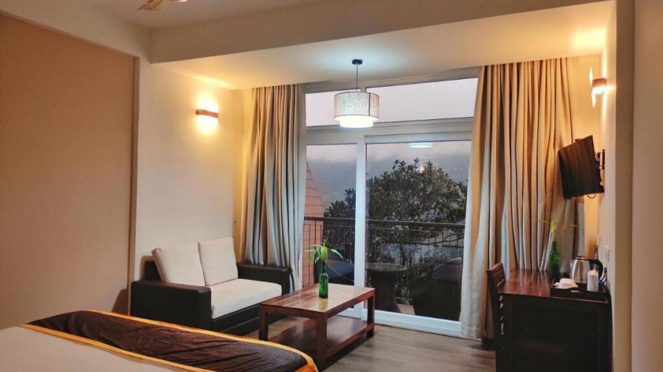 Shola Crown Resort - Munnar