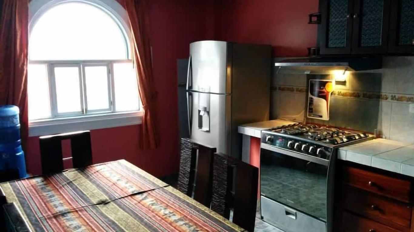 Hostal Otavalos Inn-Hostel