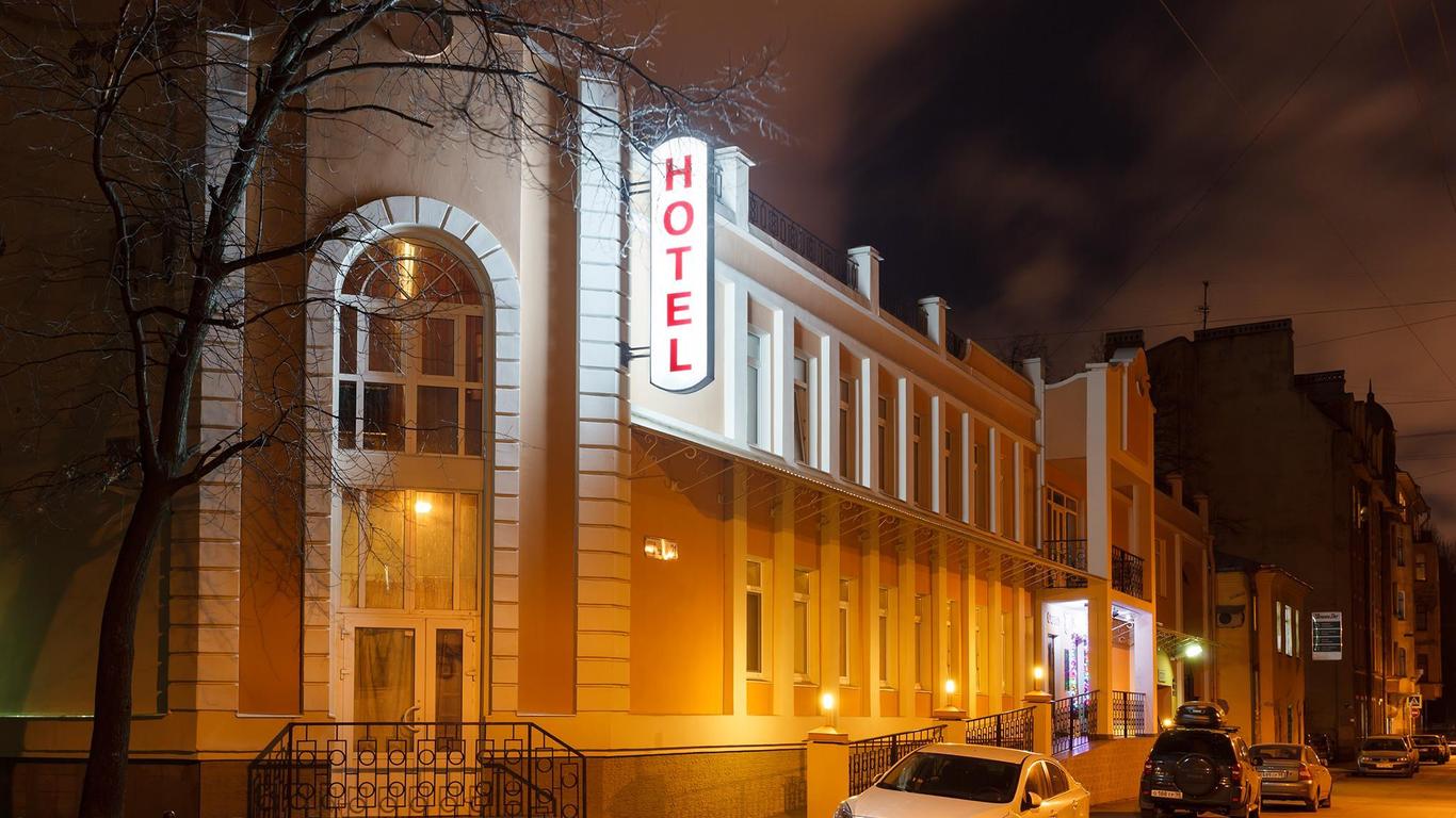 Regina Hotel