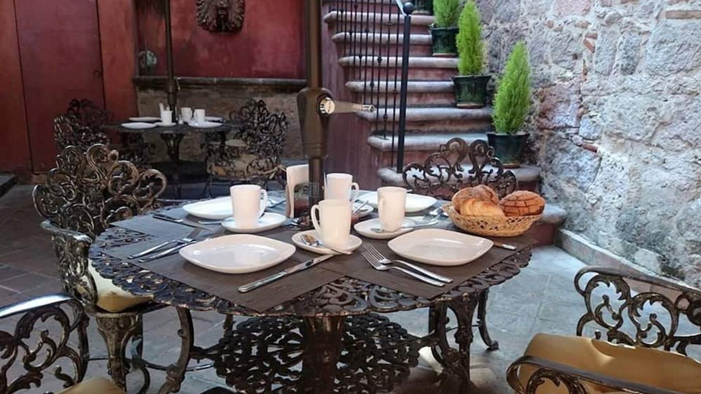 Casa Eugenia Hotel