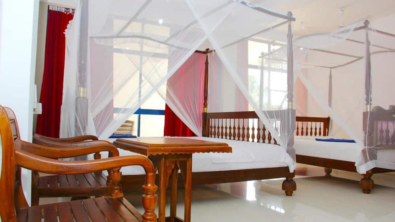 Paradise Beach Resort & Diving school