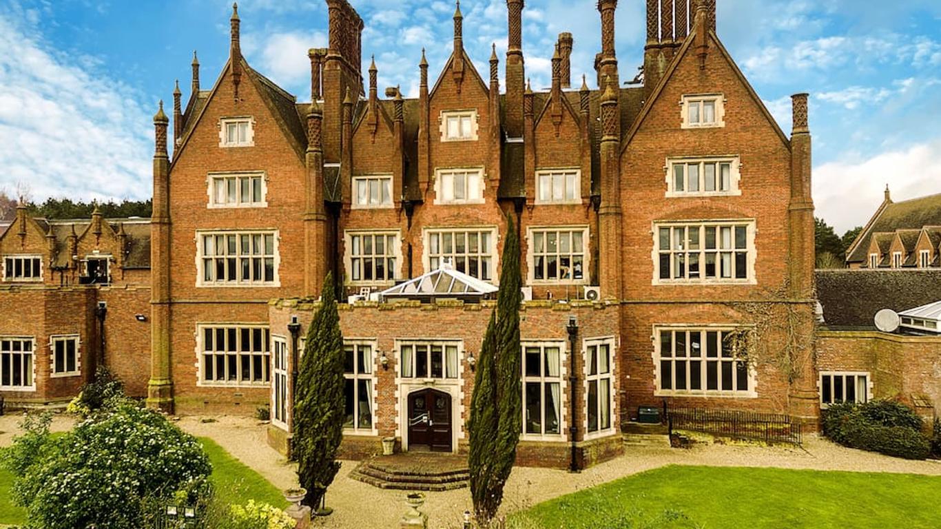 Dunston Hall Hotel, Spa & Golf Resort