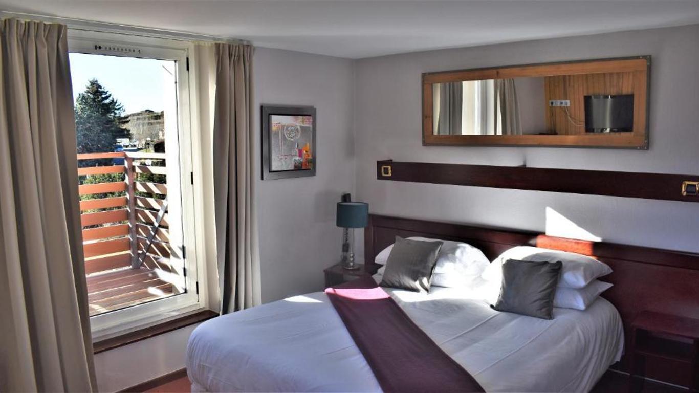 Hotel Corrieu