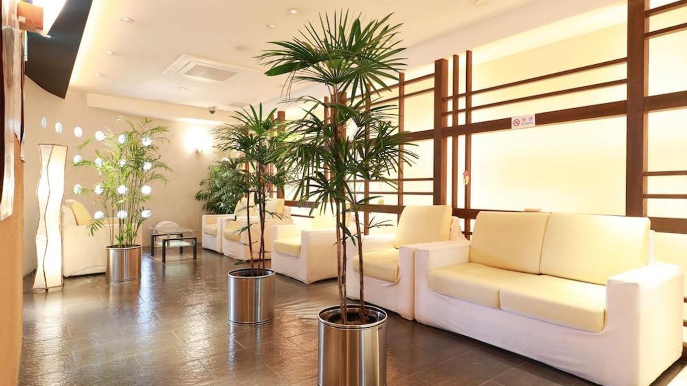 Toyama Town Hotel