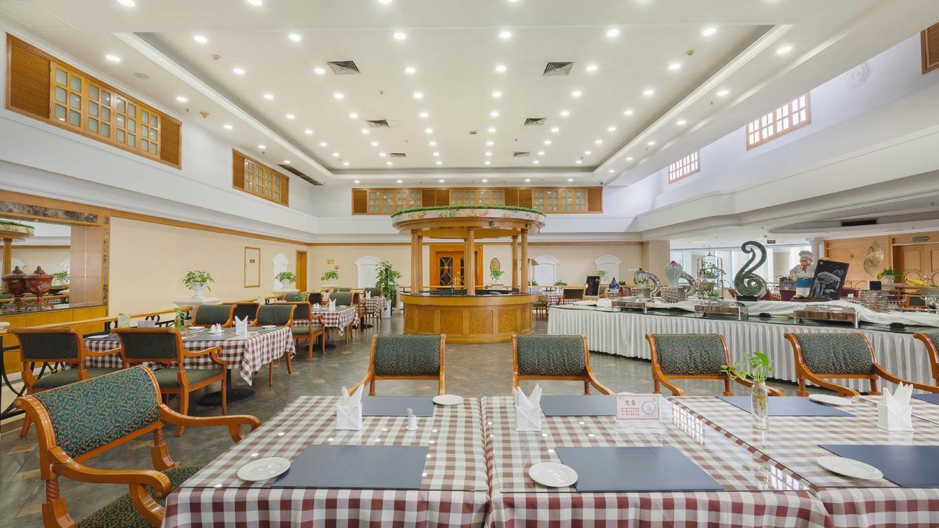 Nanhu Hotel