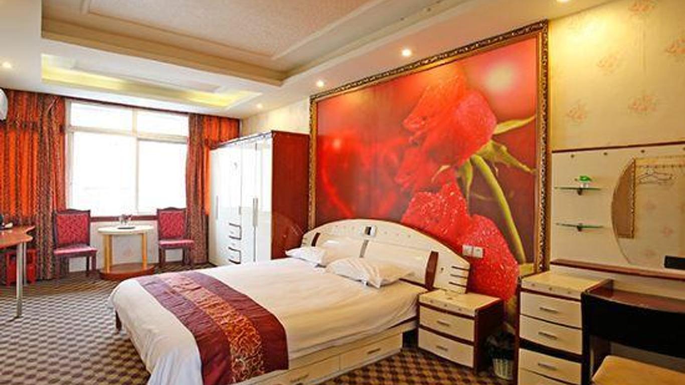 Wenjiang Junyue Business Hotel
