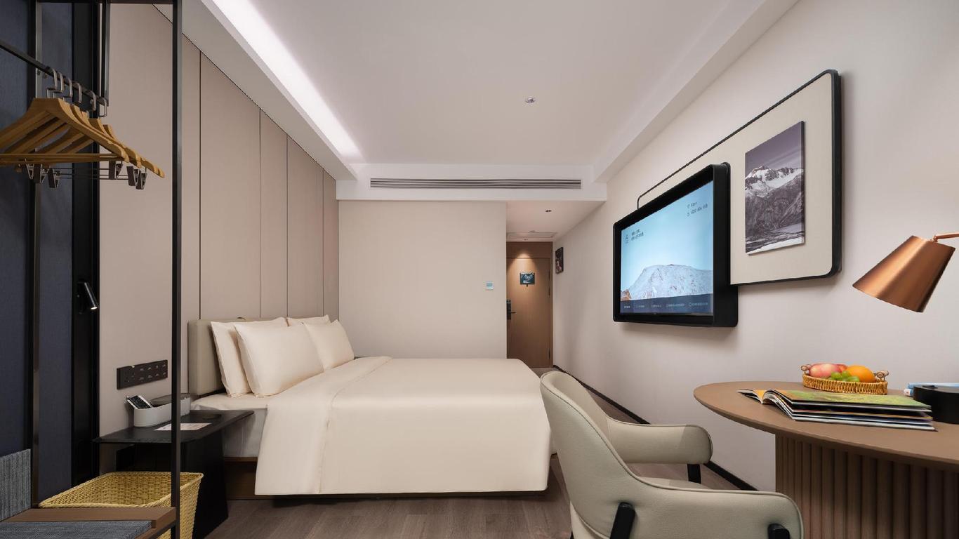 Atour Hotel Zhengzhou Zhenghongcheng Huayuan Road