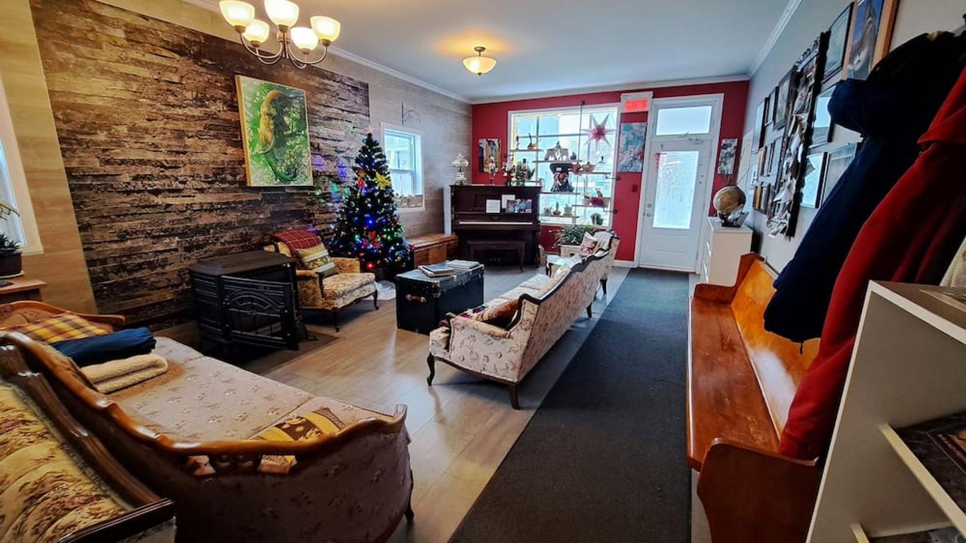 Auberge Jeunesse LouLou's Backpacker Hostel