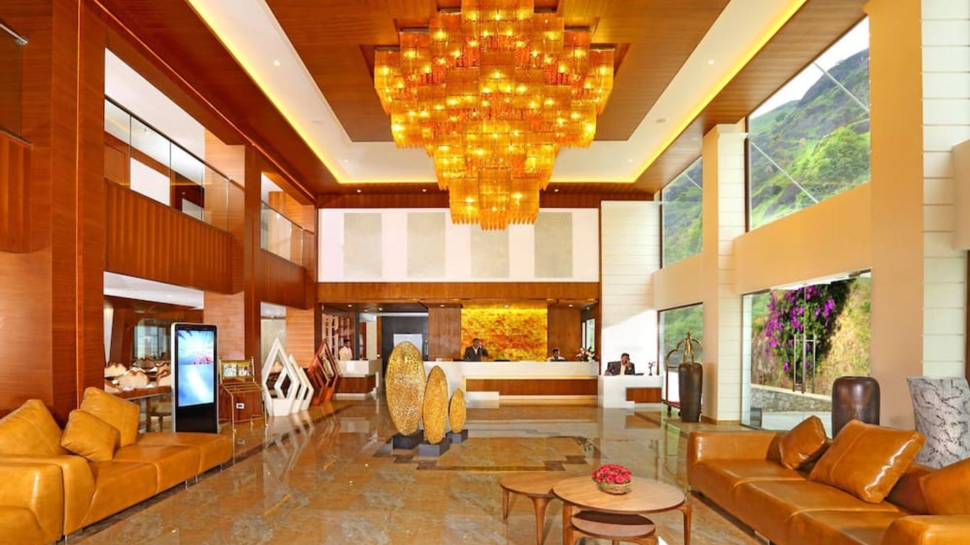 Plum Judy - The Leisure Hotel