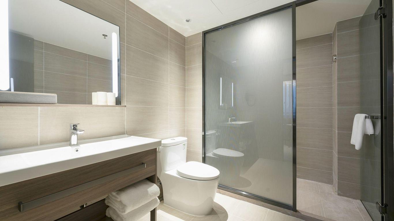 Hanting Hotel Nanchang Jinggangshan Avenue