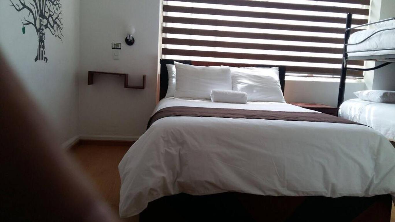Hostal Urban Inn - Hostel
