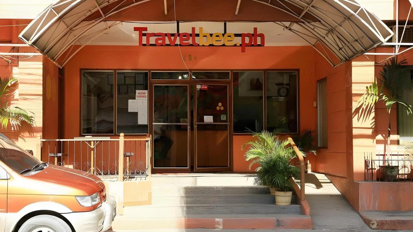 Travelbee Capitol Inn