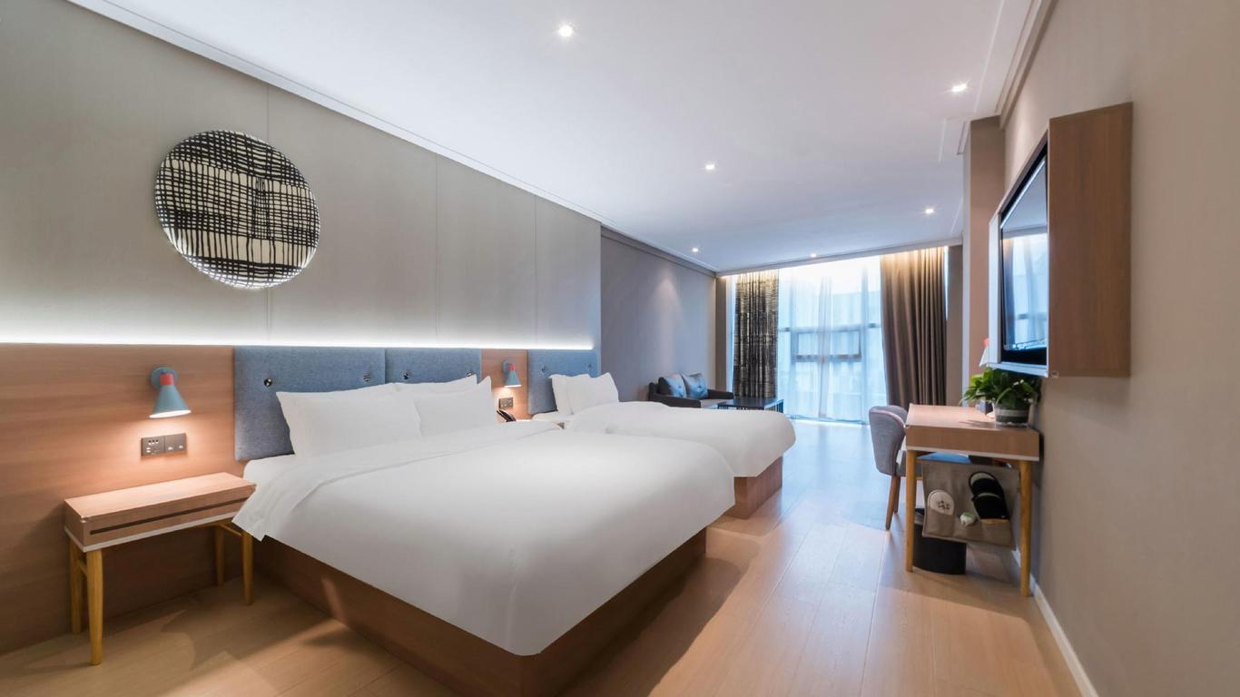 Home Inn Qingdao Development Zone Beer Plaza Golden Beach Changjiang East Road