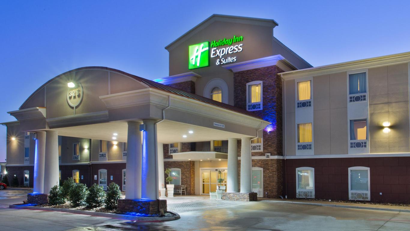 Holiday Inn Express Hotel & Suites Alvarado, An IHG Hotel