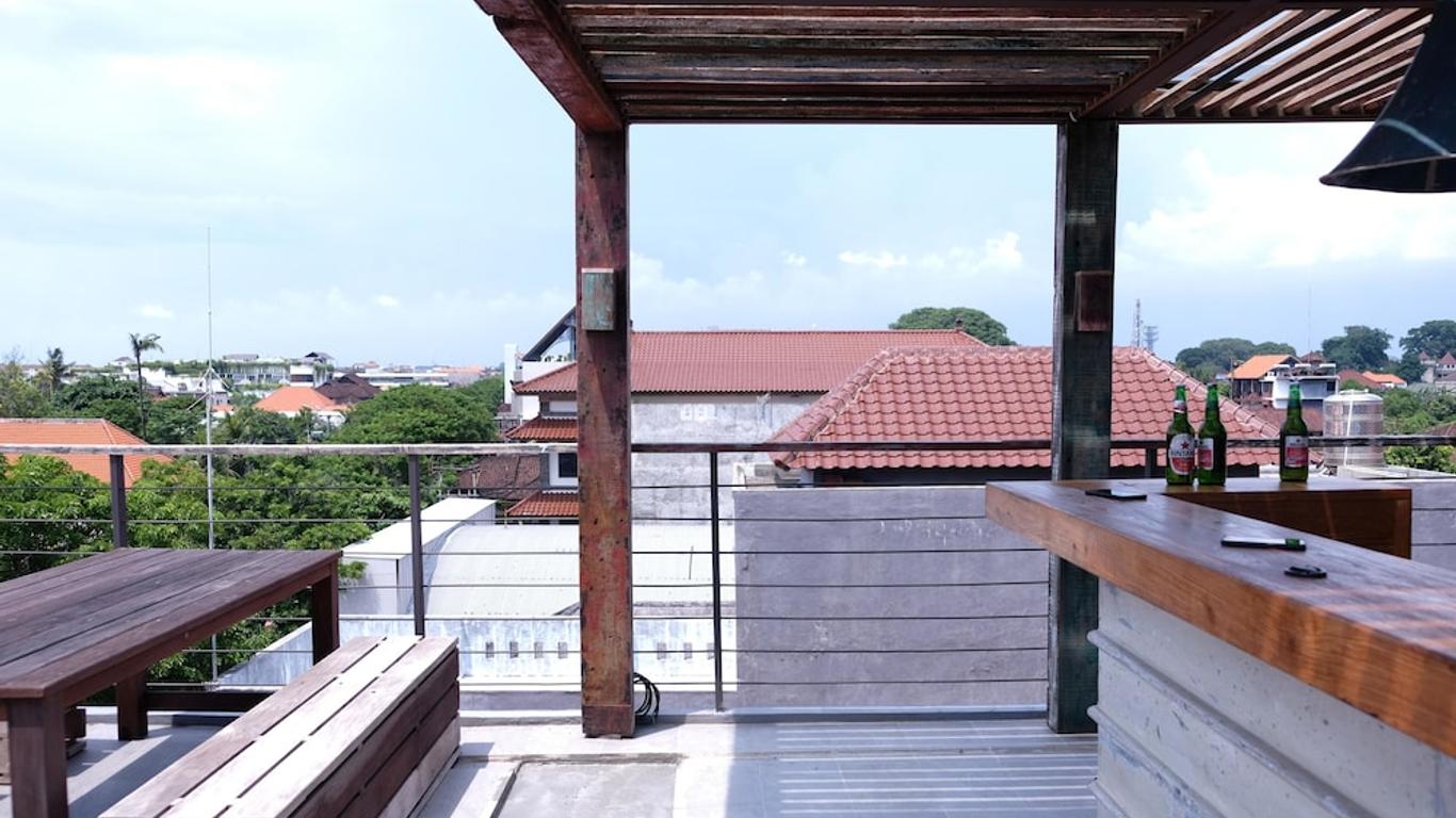 M Boutique Hostel Legian