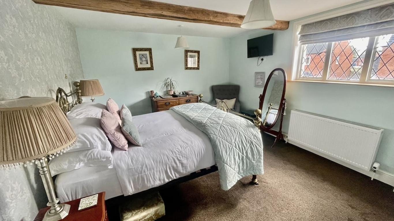 Eagle House - Award Winning B&B and Apartment