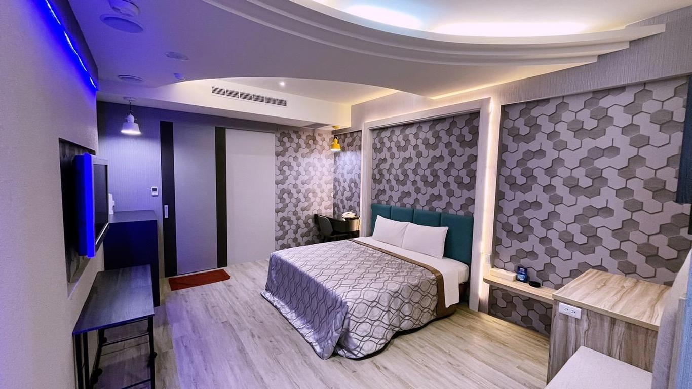 Shihu Motel