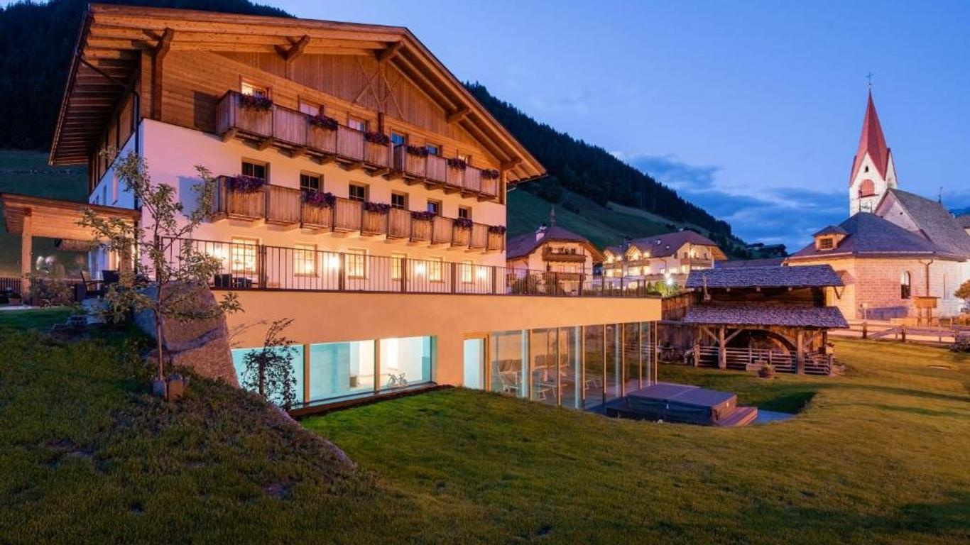 Hotel Alpenfrieden