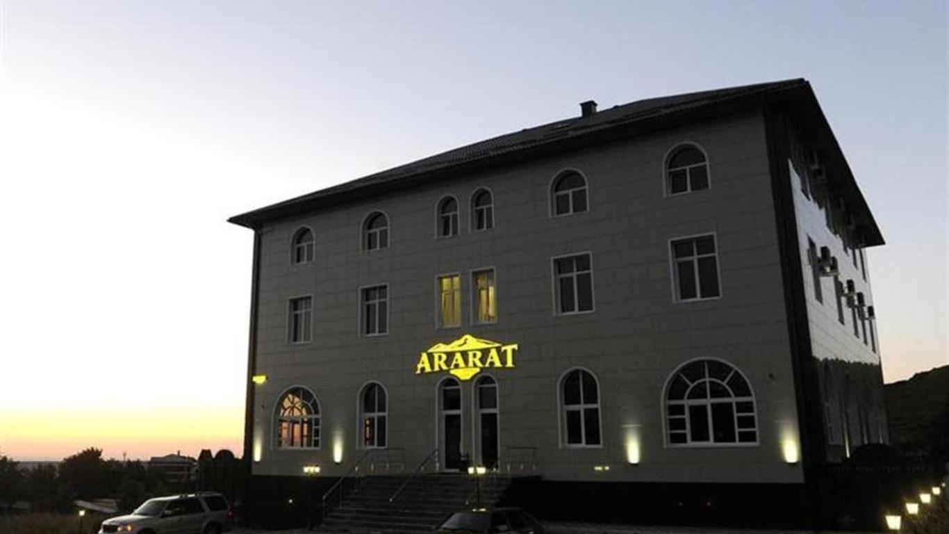 Hotel Ararat