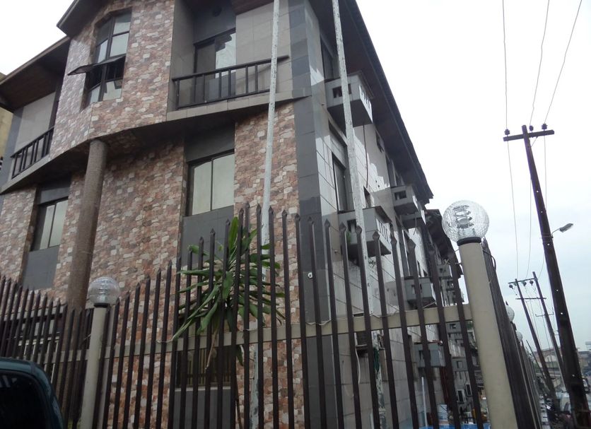 Edificio Foto