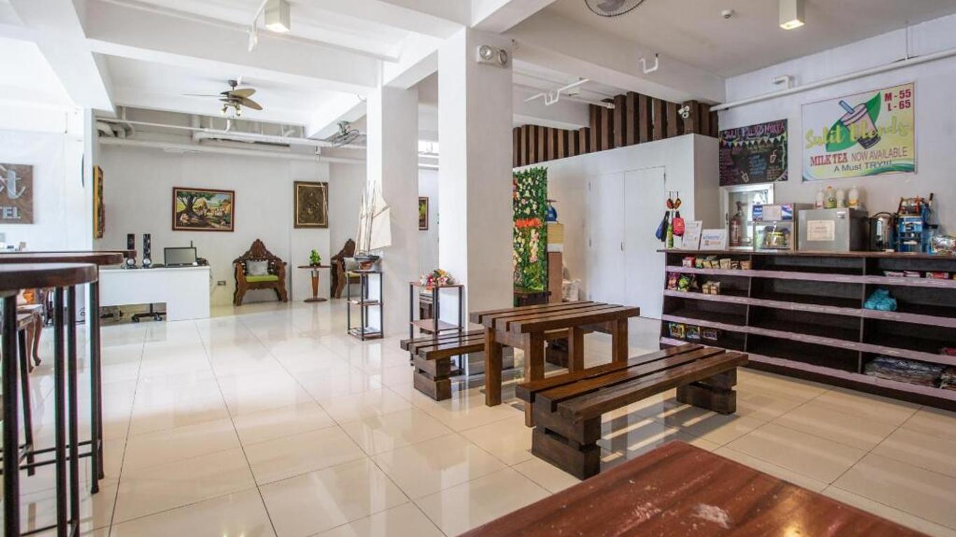 ZEN Rooms Sulit Dormitel Manila