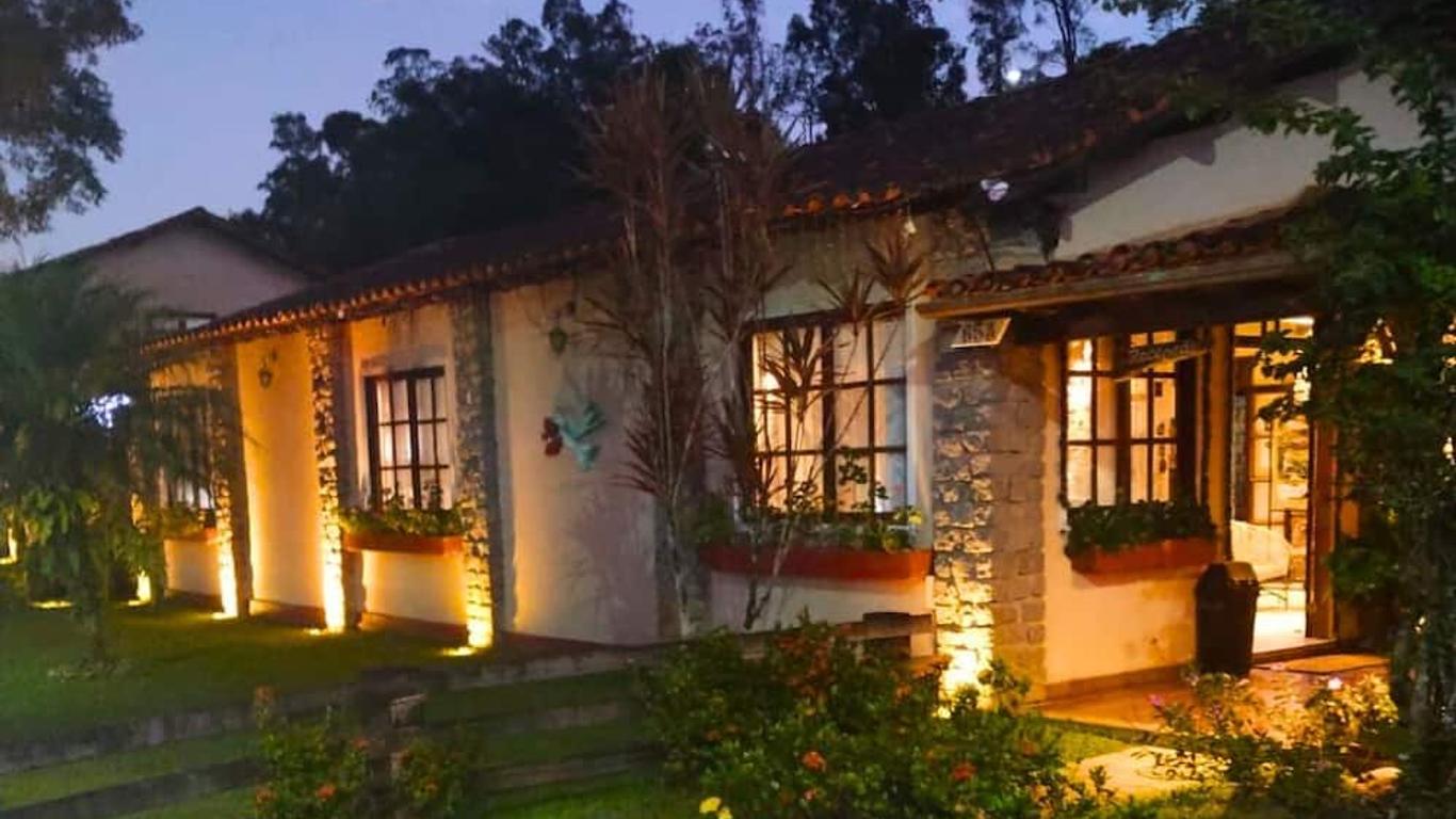 Vila Francesa Hotel