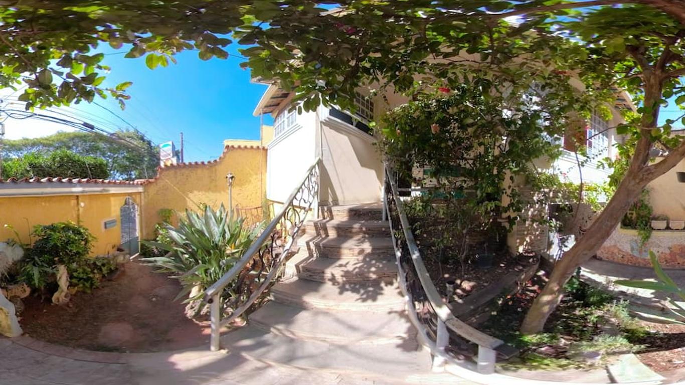 Castel Inn Hostel