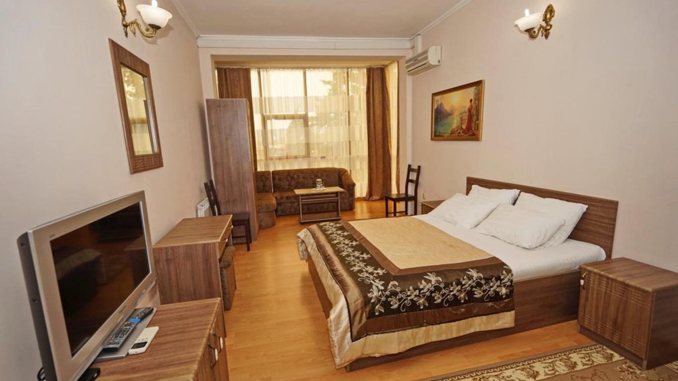 Leto Hotel
