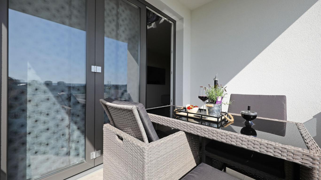 Luxury Majpruz Suites