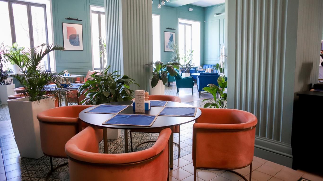 Maykop Hotel