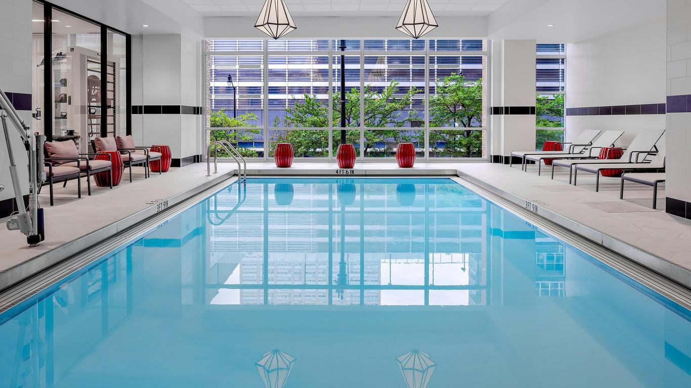 Home2 Suites by Hilton Chicago McCormick Place