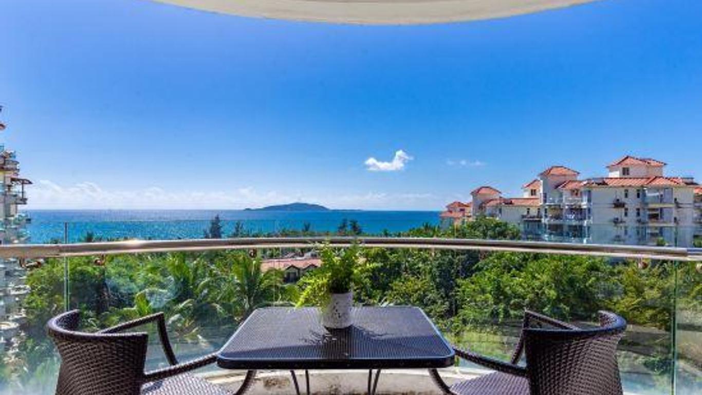 Sunshine Coast Seaview Holiday Apartment