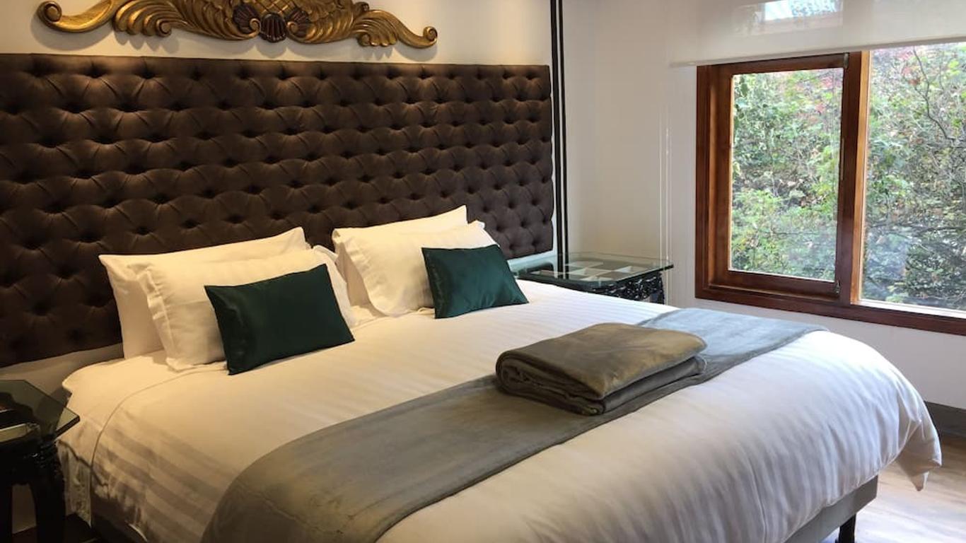 Dolce Lobo Boutique Stay