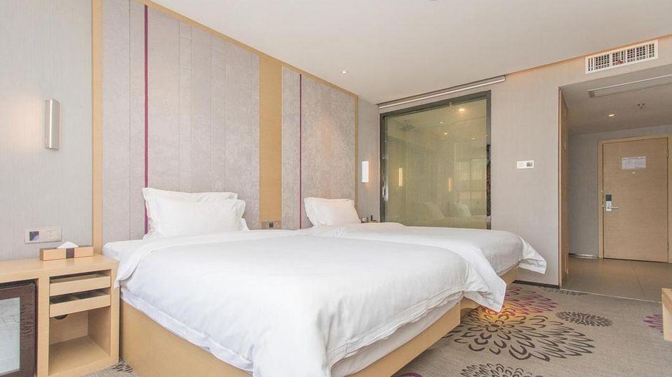 Lavande Hotel Yichang Dong Shan Street Branch