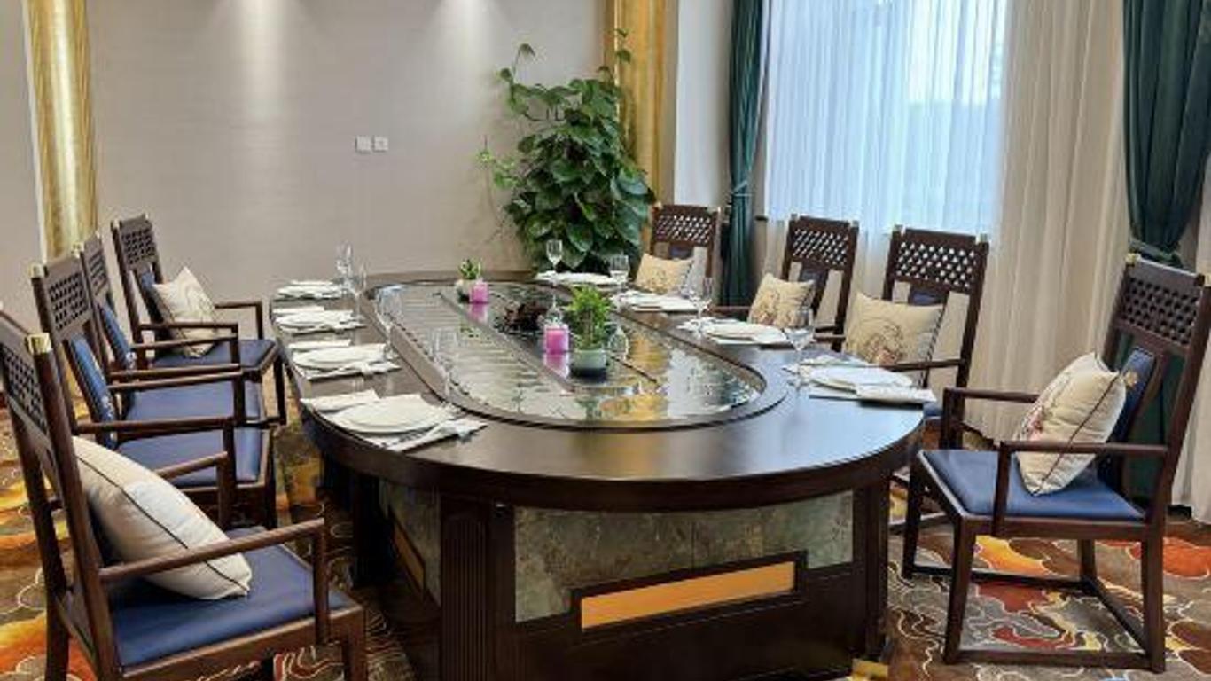 Tangshan Hotel