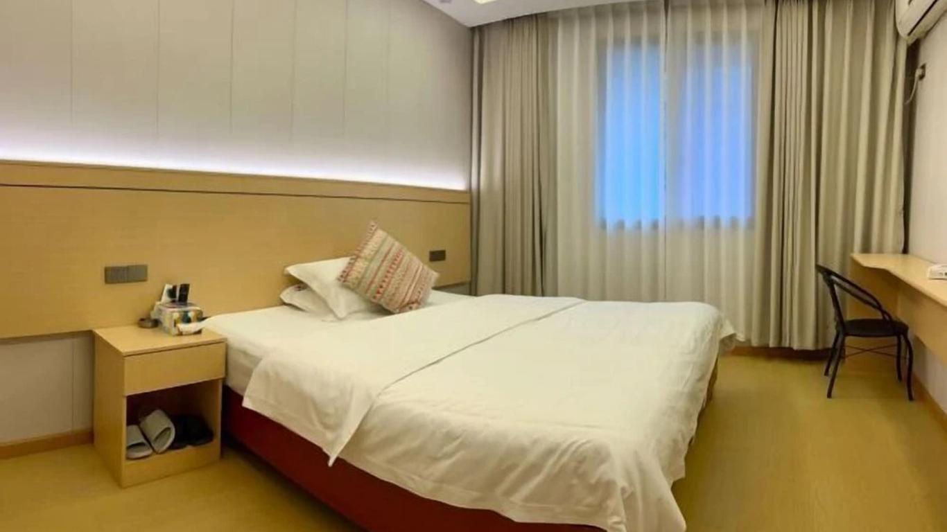 Tashan Hotel