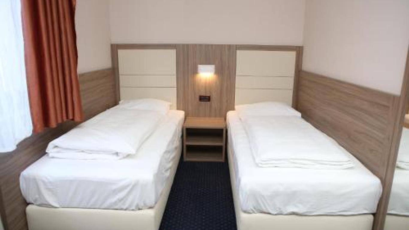 Hotel Ana