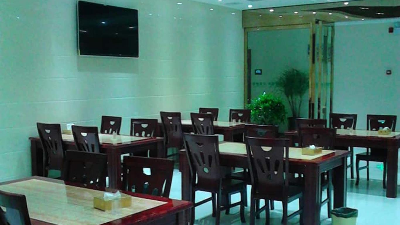 Greentree Inn Anhui Luan Huoqiu Jianxing Road Express Hotel