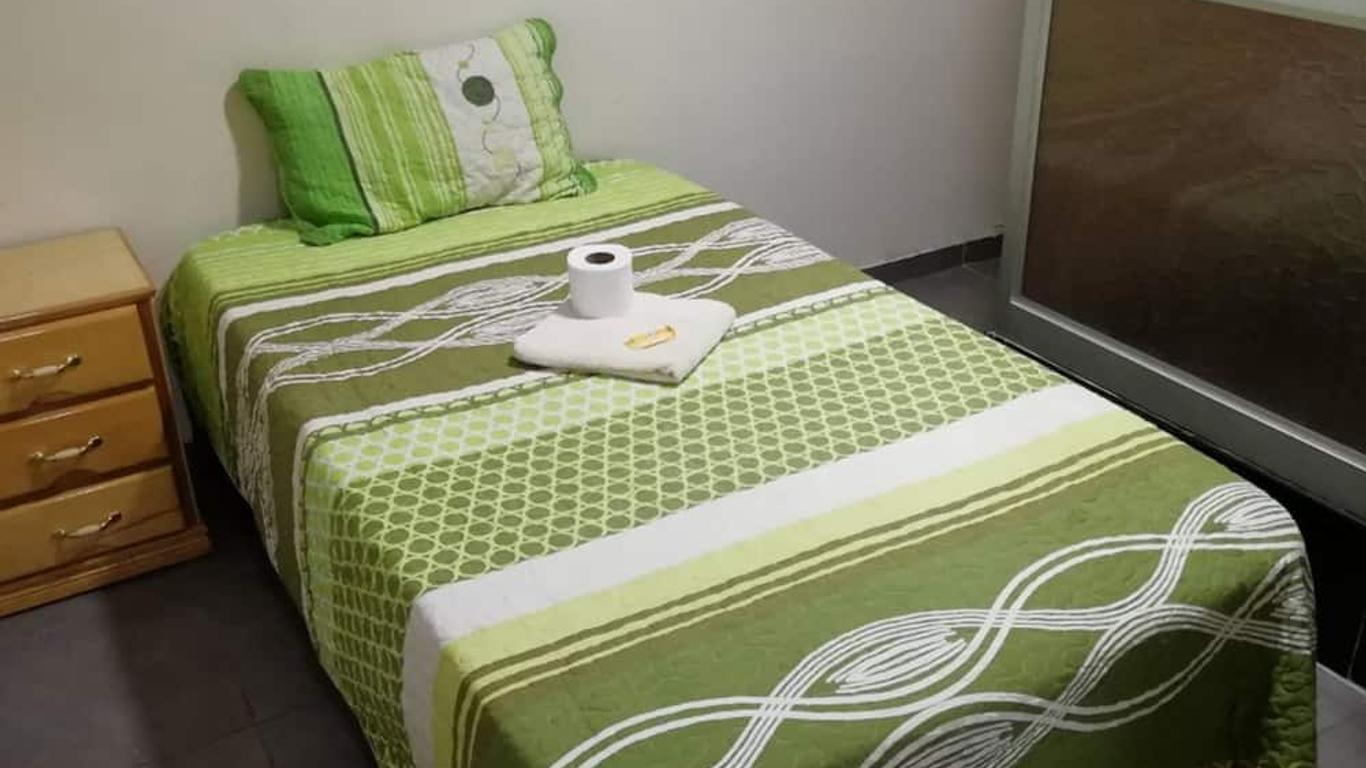 Hotel Maxys Grau