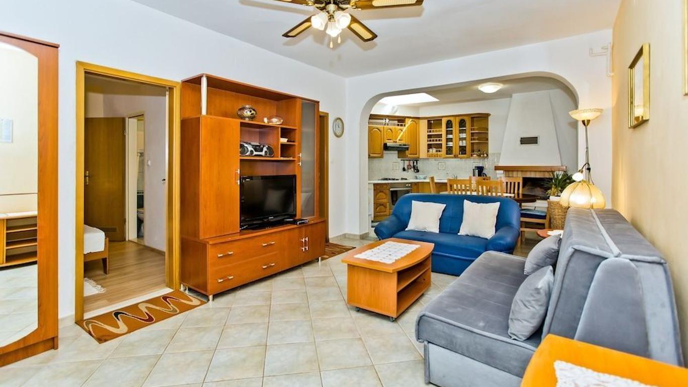Balic Apartments - Hvar