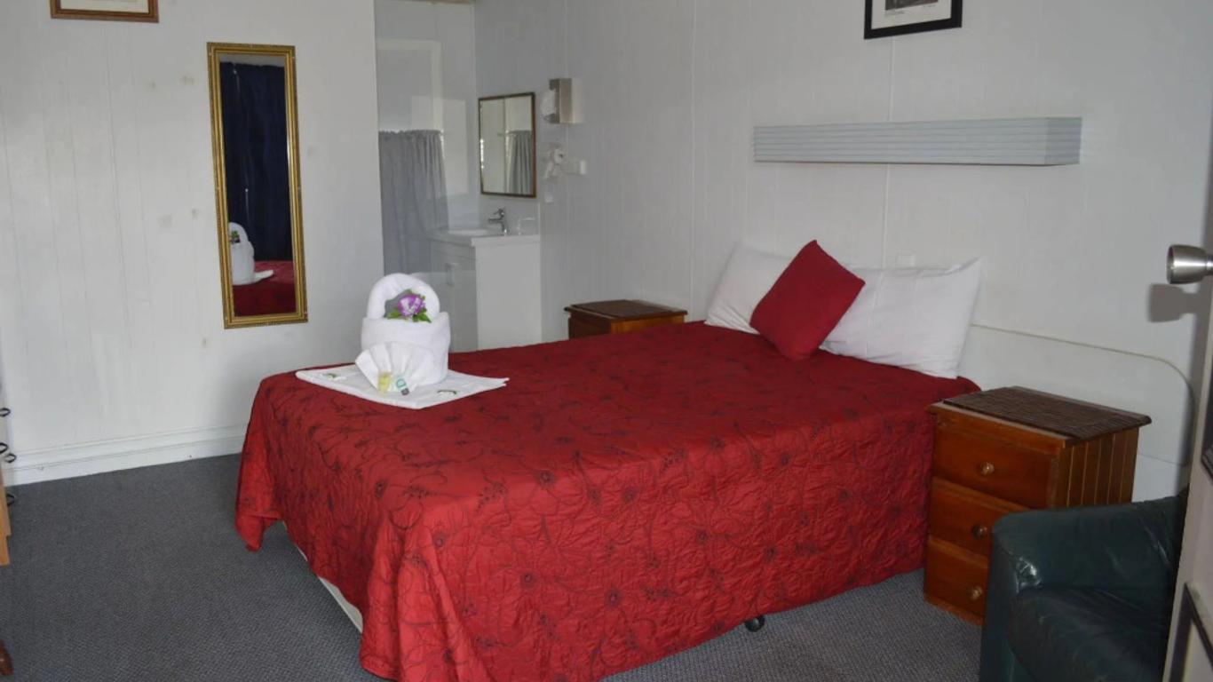 Charters Towers Motel