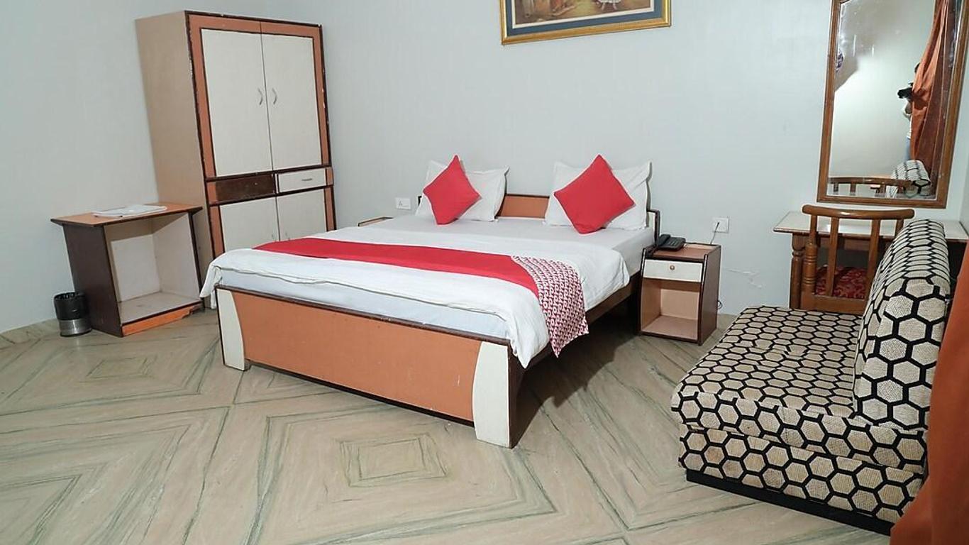 Hotel Sky Inn