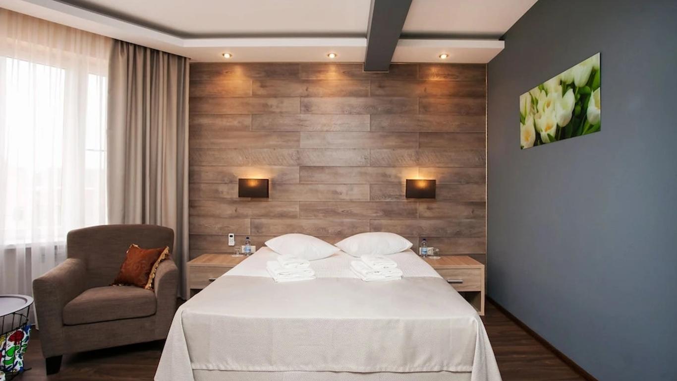 Zhemchug Village Mini-hotel