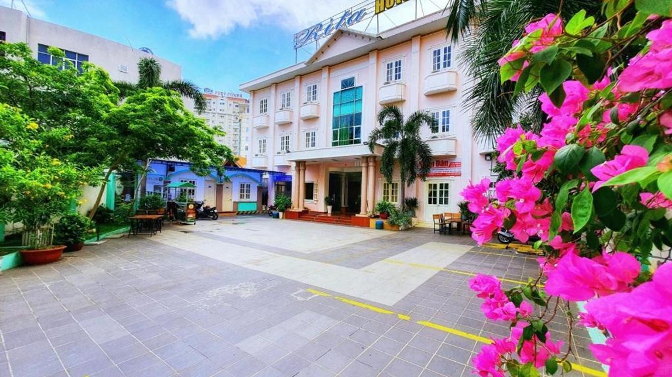 Rita Hotel