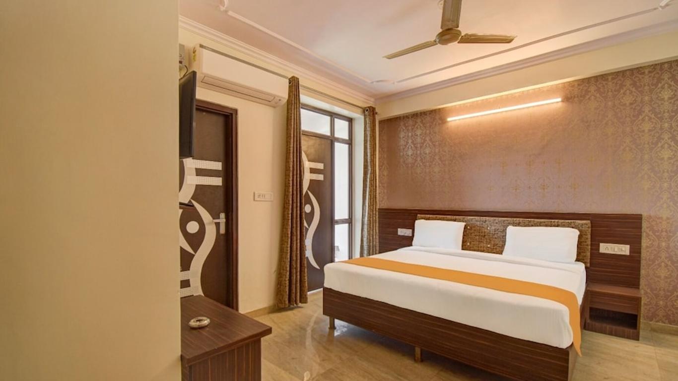 Hotel Radha Nikunj Residency