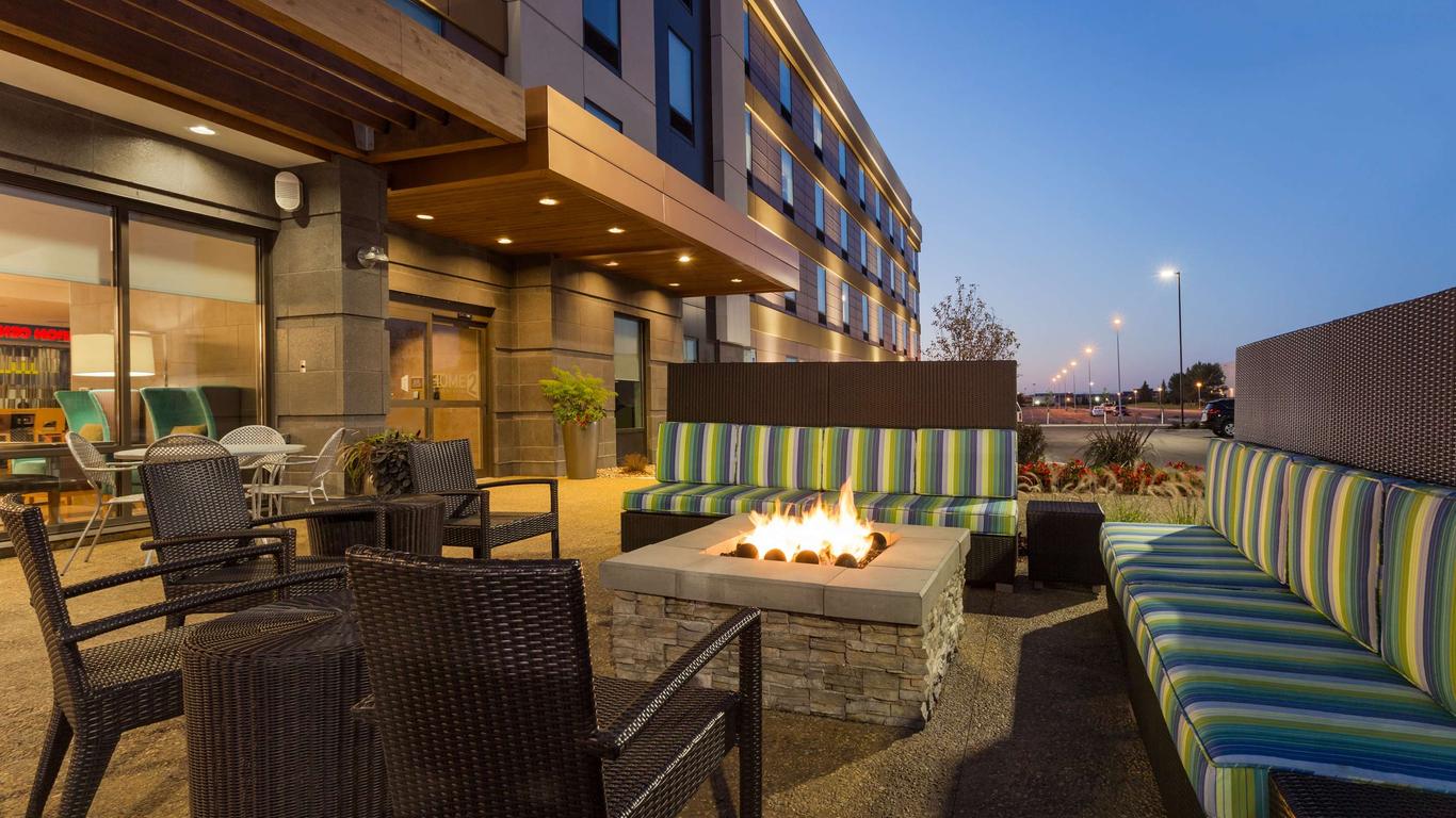 Home2 Suites by Hilton Fargo, ND