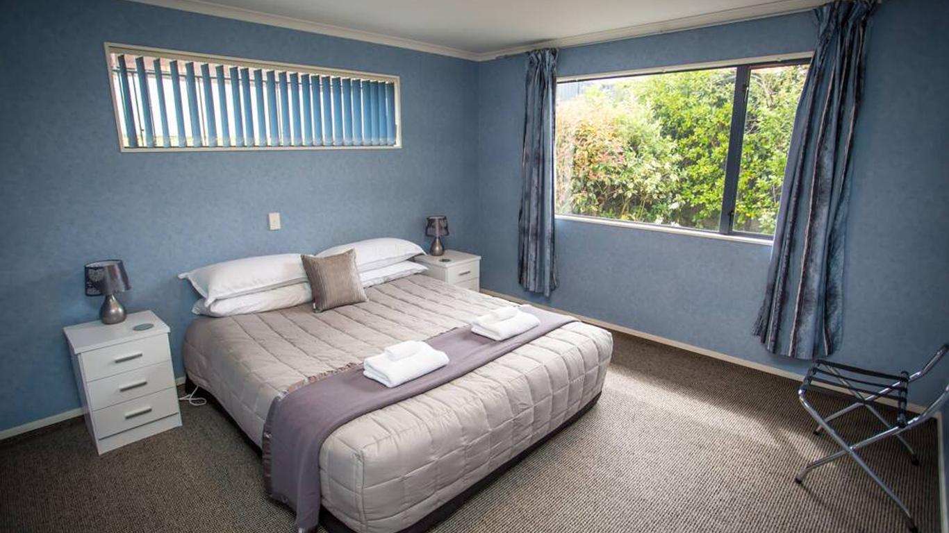 The Coast Motel
