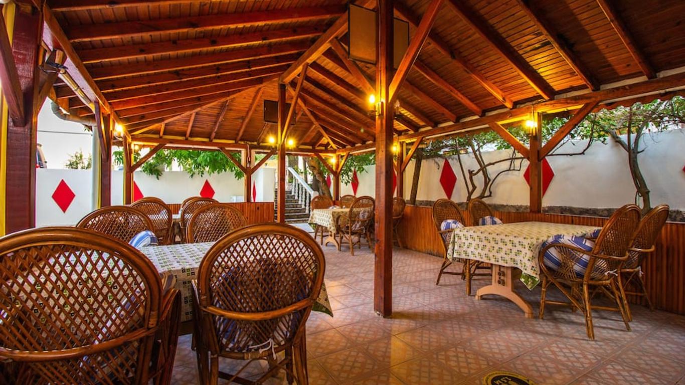 Tayfun Apart Hotel